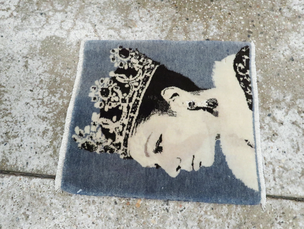 Vintage Persian Tabriz Pictorial Rug, No.28141 - Gsblank