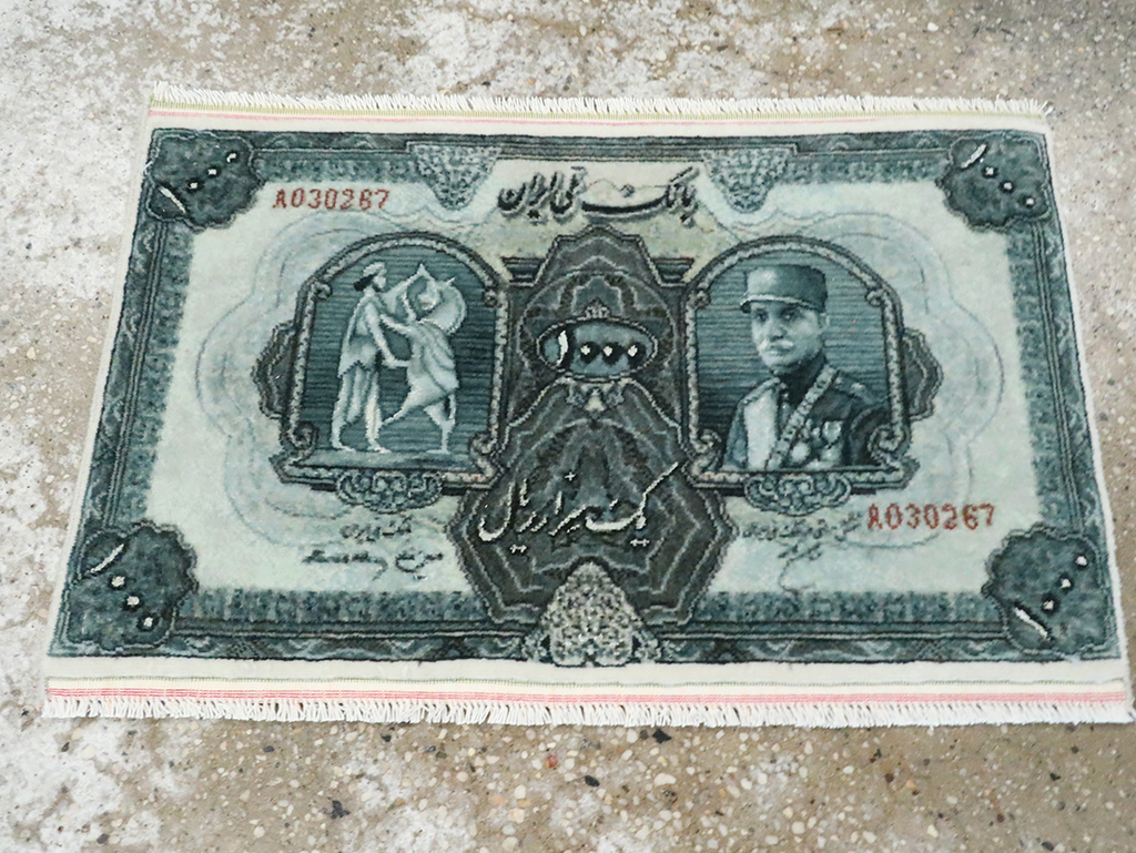 Modern Persian Tabriz Pictorial Rug, No.28143 - Gsblank