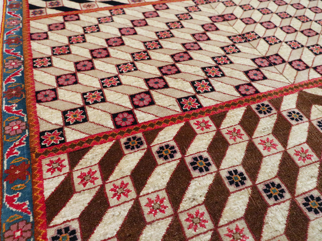 Vintage Persian Tabriz Rug, No.28151 - Gsblank