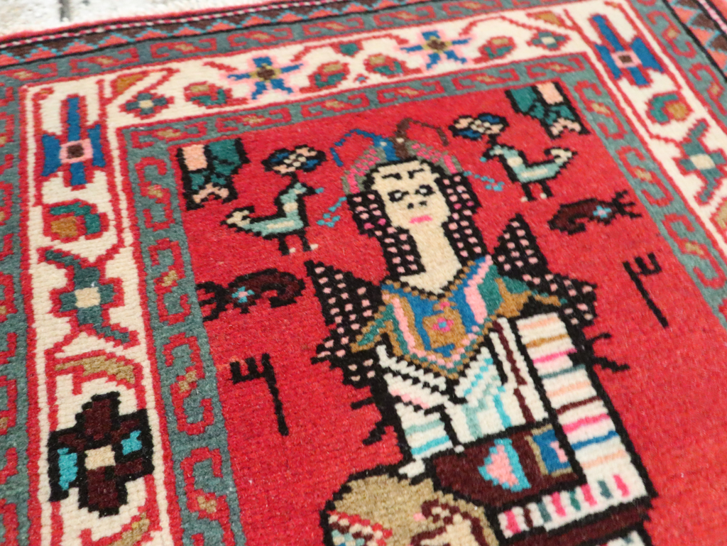 Vintage Persian Mahal Pictorial Rug (Pair: 1 of 2), No.28165 - Gsblank