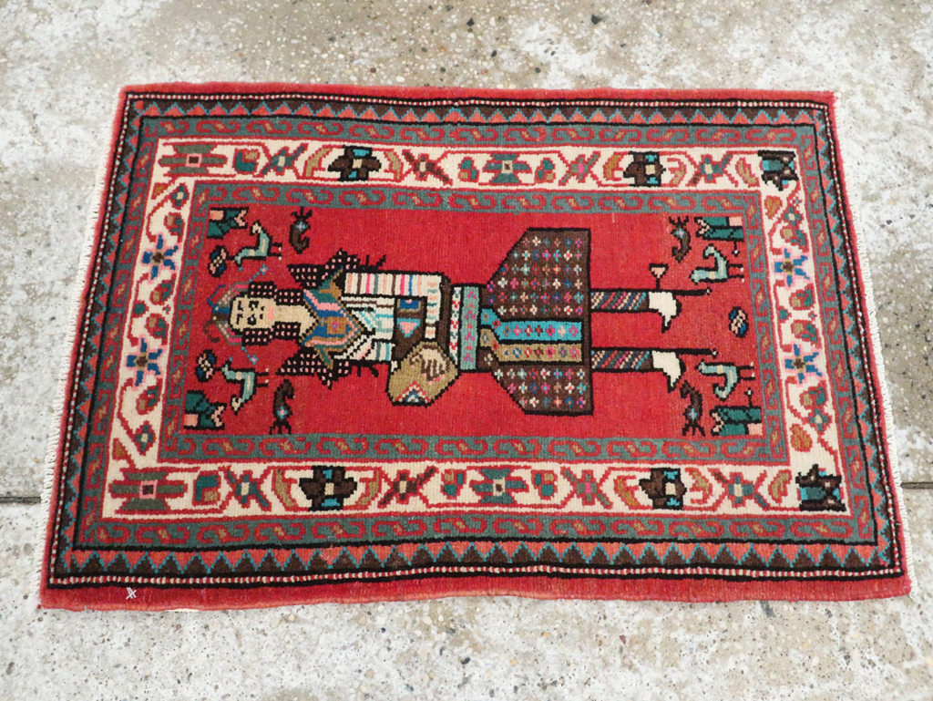 Vintage Persian Mahal Pictorial Rug (Pair: 2 of 2), No.28166 - Gsblank