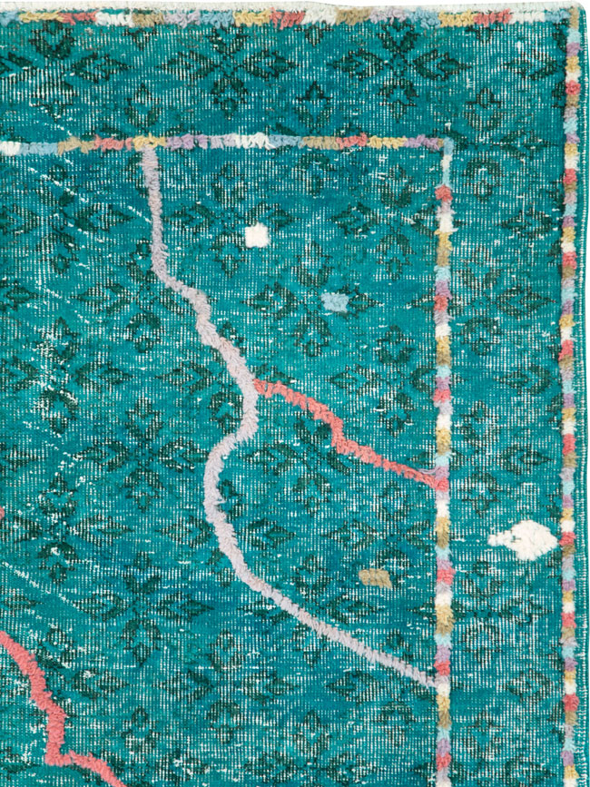 Modern Turkish Folk Rug, No.28169 - Gsblank