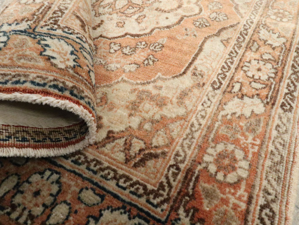 Vintage Persian Tabriz Throw Rug, No.28172 - Gsblank