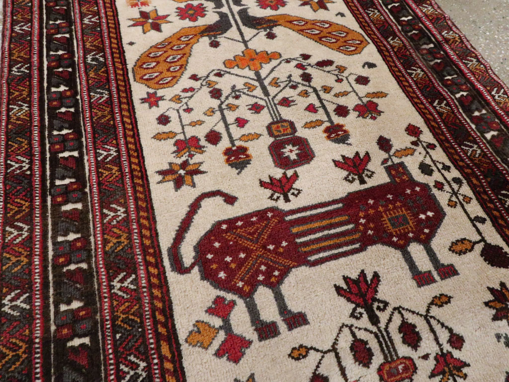 Vintage Persian Qashqai Runner, No.28183 - Gsblank