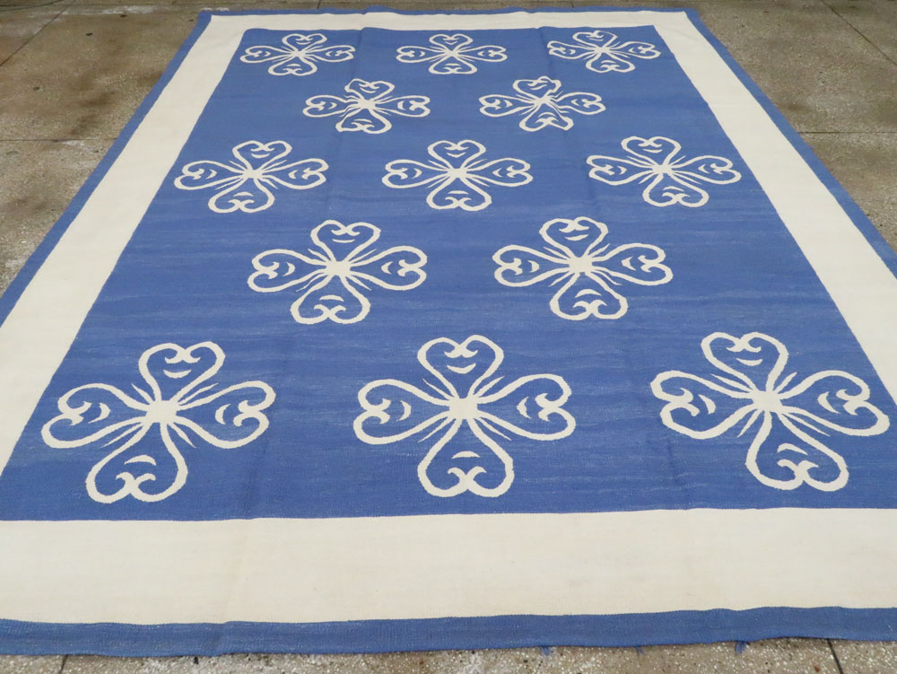 Modern Turkish Flatweave Room Size Carpet, No.28186 - Gsblank