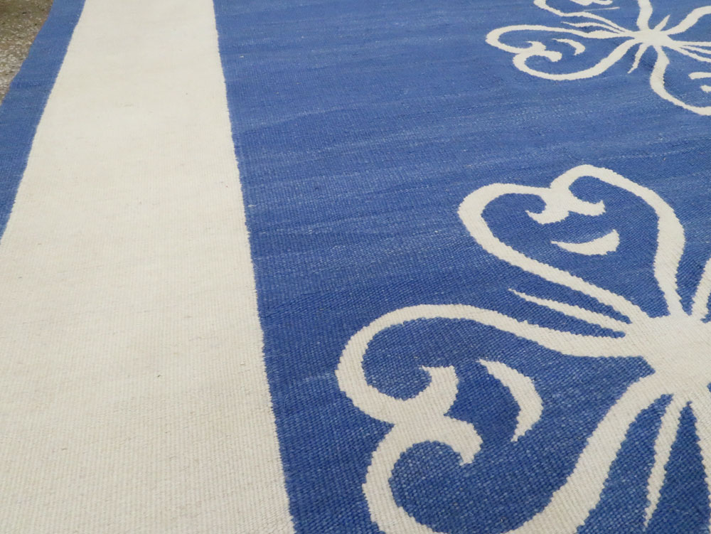 Modern Turkish Flatweave Room Size Carpet, No.28186 - Gsblank