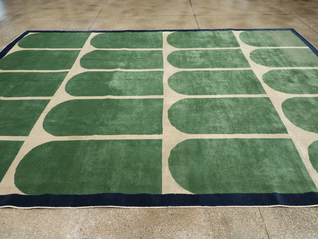 Vintage Turkish Art Deco Style Room Size Carpet, No.28191 - Gsblank