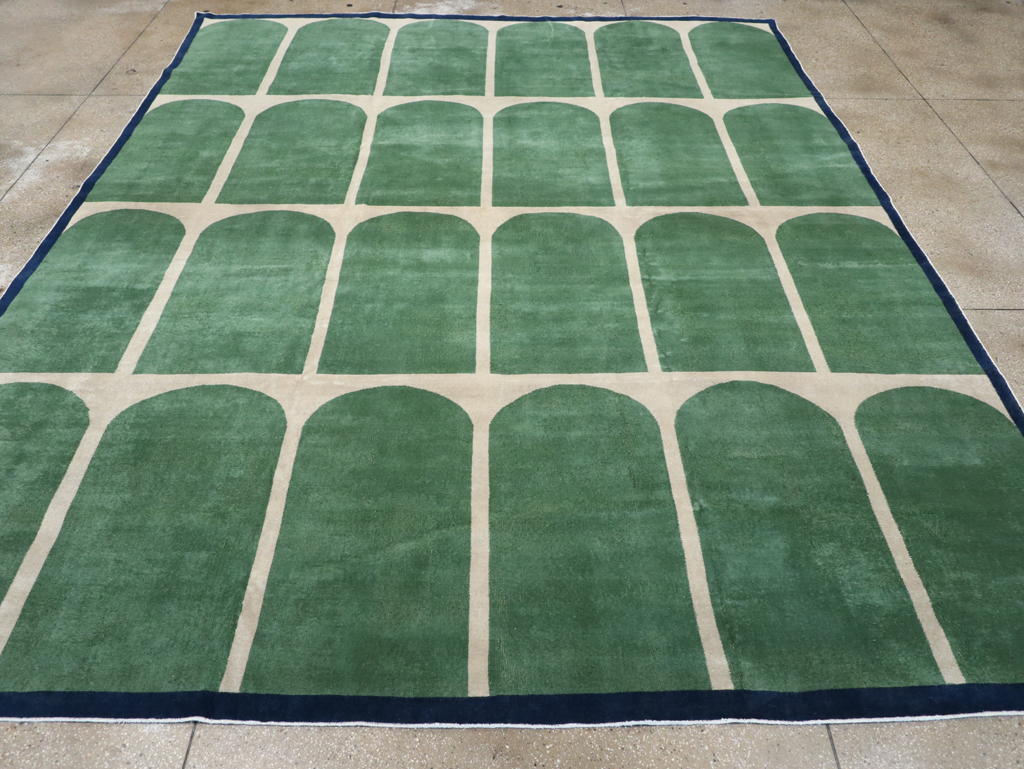 Vintage Turkish Anatolian Art Deco Style Room Size Carpet, No.28192 - Gsblank