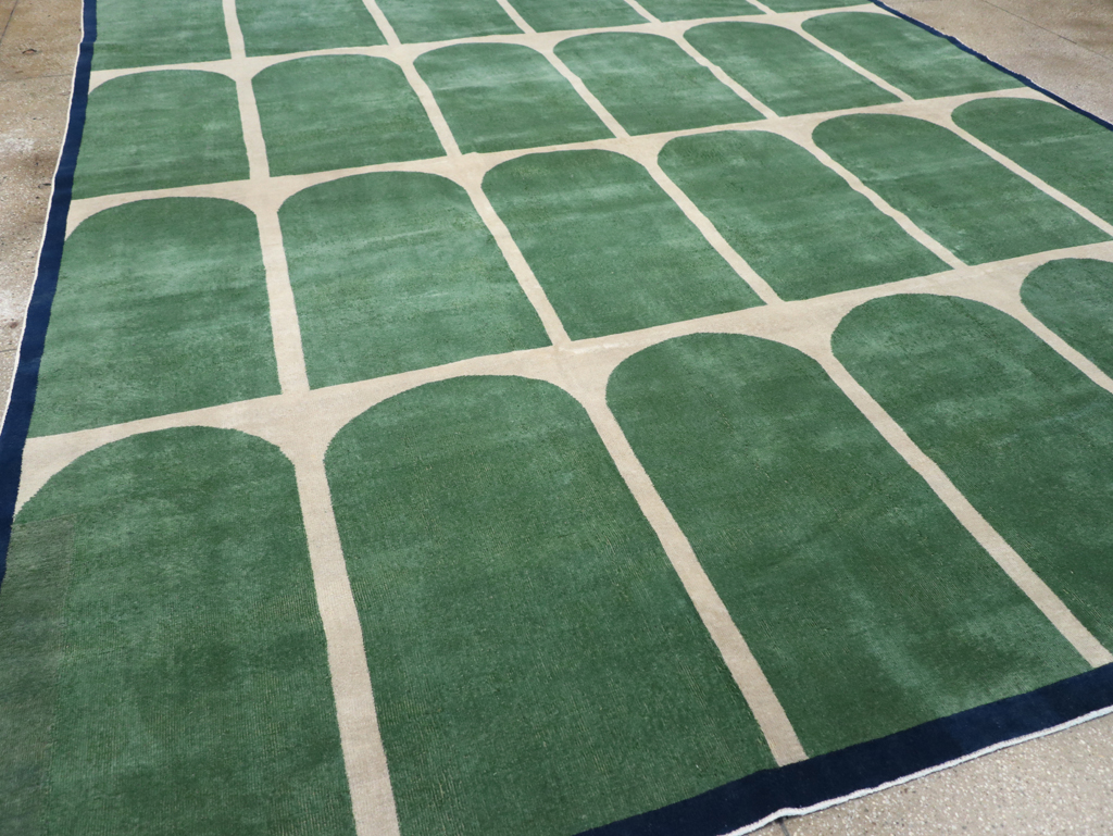 Vintage Turkish Anatolian Art Deco Style Room Size Carpet, No.28192 - Gsblank