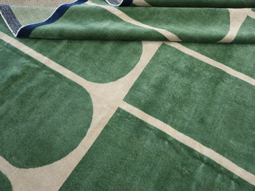 Vintage Turkish Anatolian Art Deco Style Room Size Carpet, No.28192 - Gsblank