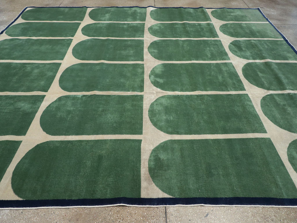 Vintage Turkish Anatolian Art Deco Style Square Room Size Carpet, No.28193 - Gsblank