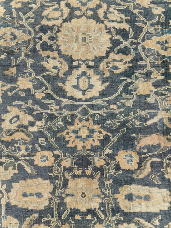 Antique Persian Mahal Carpet, No.28212 - Gsblank