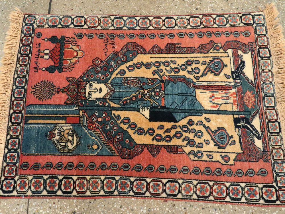 Persian Pictorial Shiraz Rug, No.28241 - Gsblank