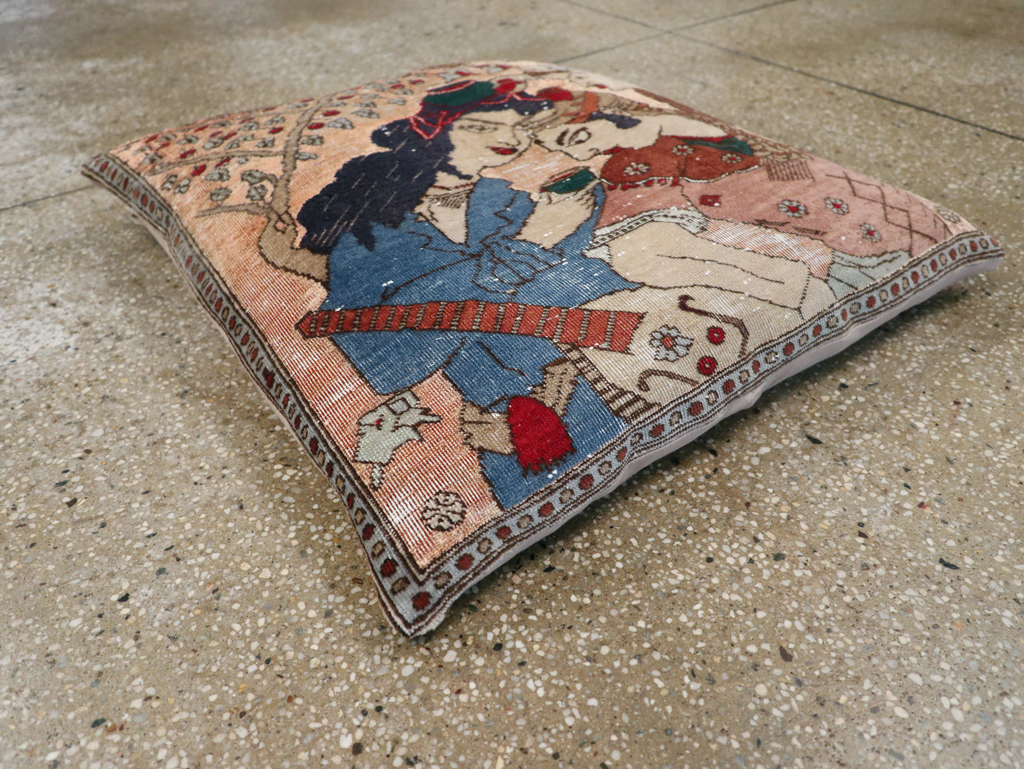 Antique Persian Tabriz Pictorial Pillow, No.28265 - Gsblank