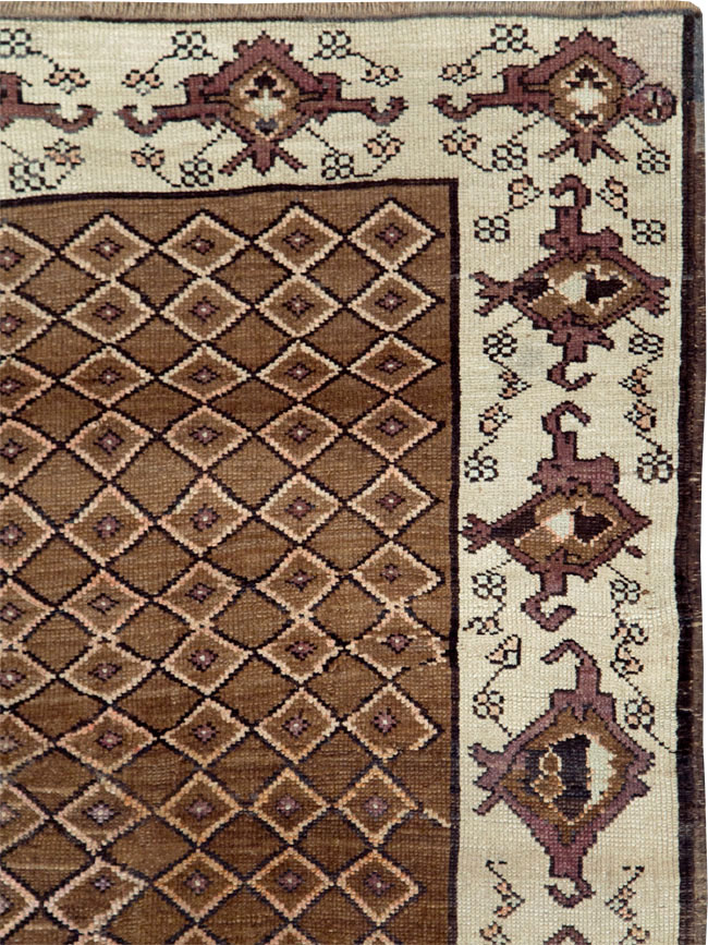 Vintage Anatolian Room Size Carpet, No.28267 - Gsblank