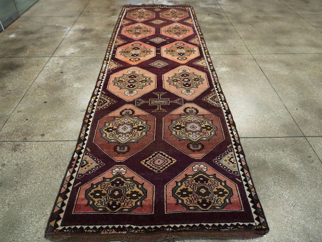 Vintage Turkish Anatolian Long Gallery Carpet, No.28269 - Gsblank