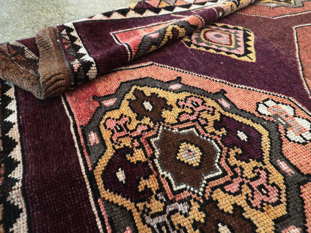 Vintage Turkish Anatolian Long Gallery Carpet, No.28269 - Gsblank