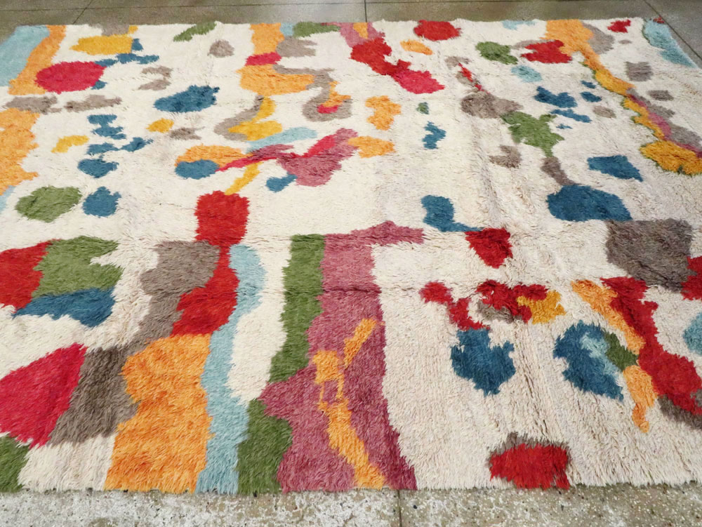 Contemporary Turkish Tulu Room Size Carpet, No.28273 - Gsblank