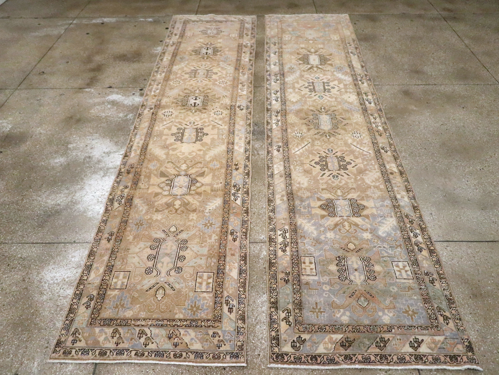 Vintage Persian Heriz Runner (Pair: 2 of 2), No.28294 - Gsblank