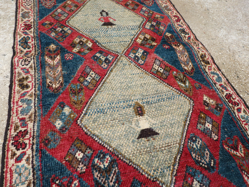Vintage Persian Mahal Runner, No.28301 - Gsblank