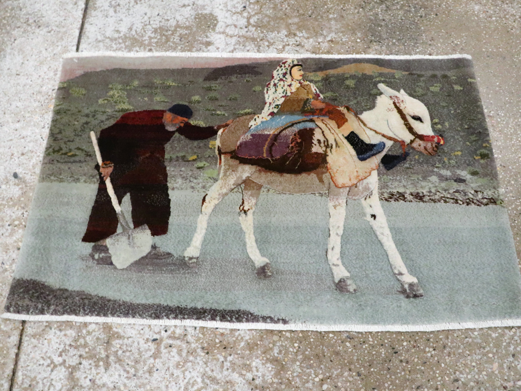 Vintage Pictorial Tabriz Rug, No.28313 - Gsblank