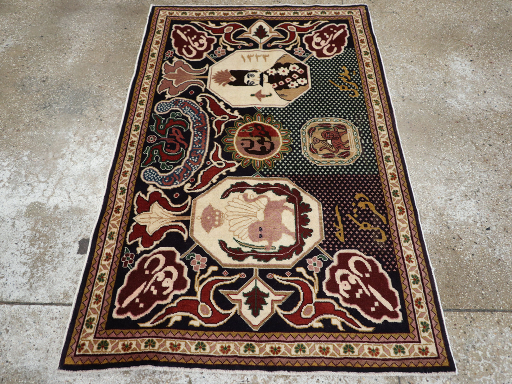 Vintage Persian Tabriz Pictorial Rug, No.28320 - Gsblank