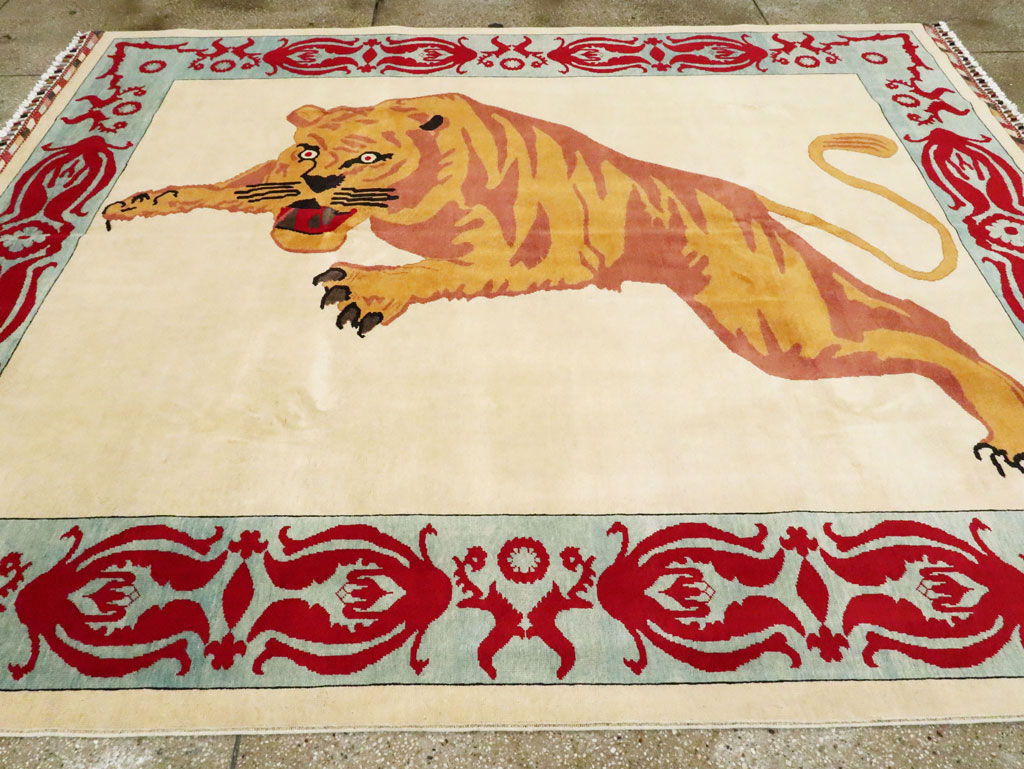 Modern Turkish Pictorial Carpet, No.28351 - Gsblank