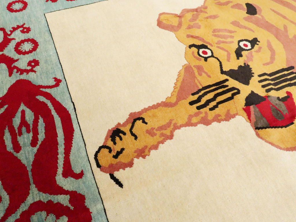 Modern Turkish Pictorial Carpet, No.28351 - Gsblank