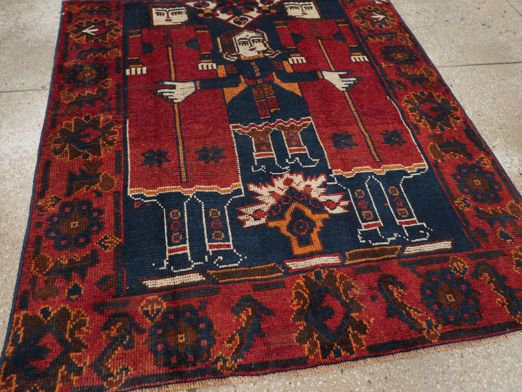 Vintage Persian Pictorial Bakhtiari Accent Rug, No.28364 - Gsblank