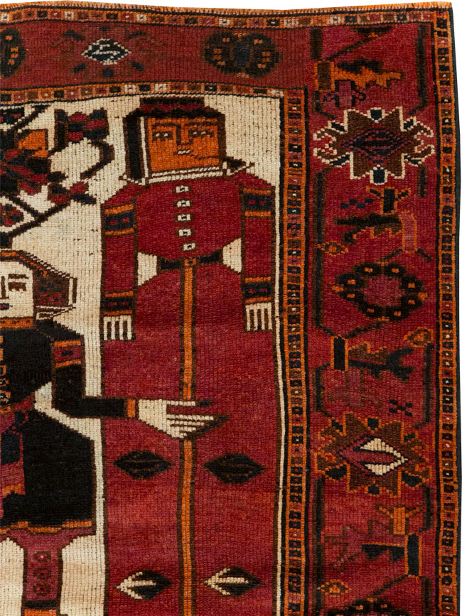 Vintage Persian Bakhtiari Pictorial Rug, No.28365 - Gsblank