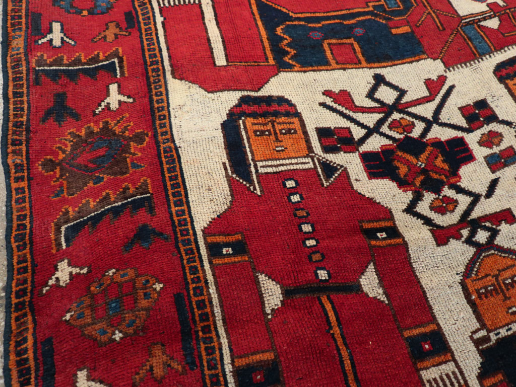 Vintage Persian Bakhtiari Pictorial Rug, No.28367 - Gsblank