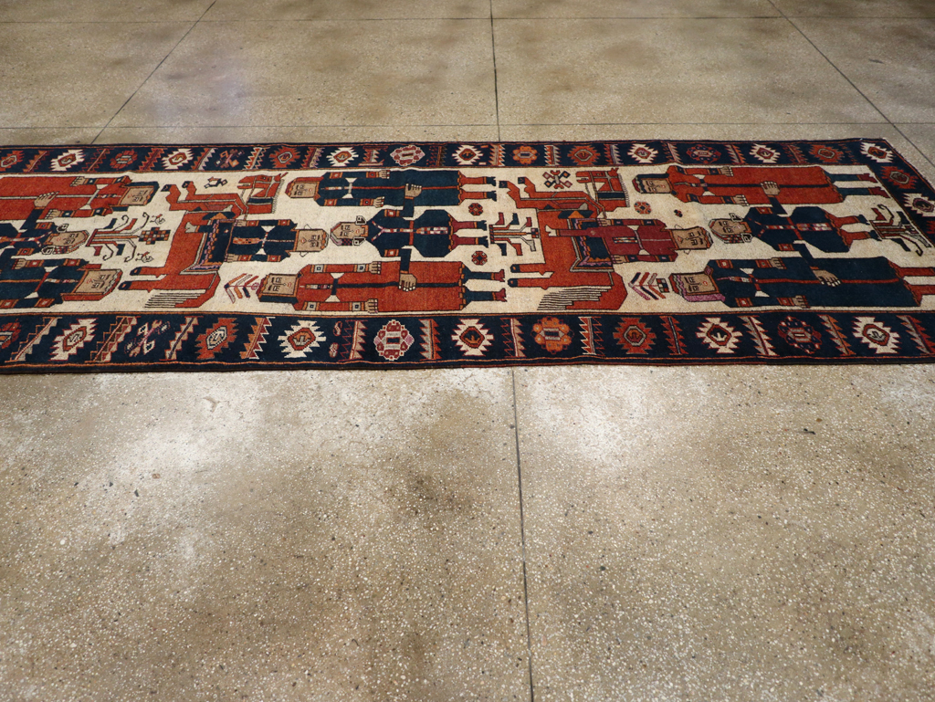 Vintage Persian Bakhtiari Pictoral Rug, No.28368 - Gsblank