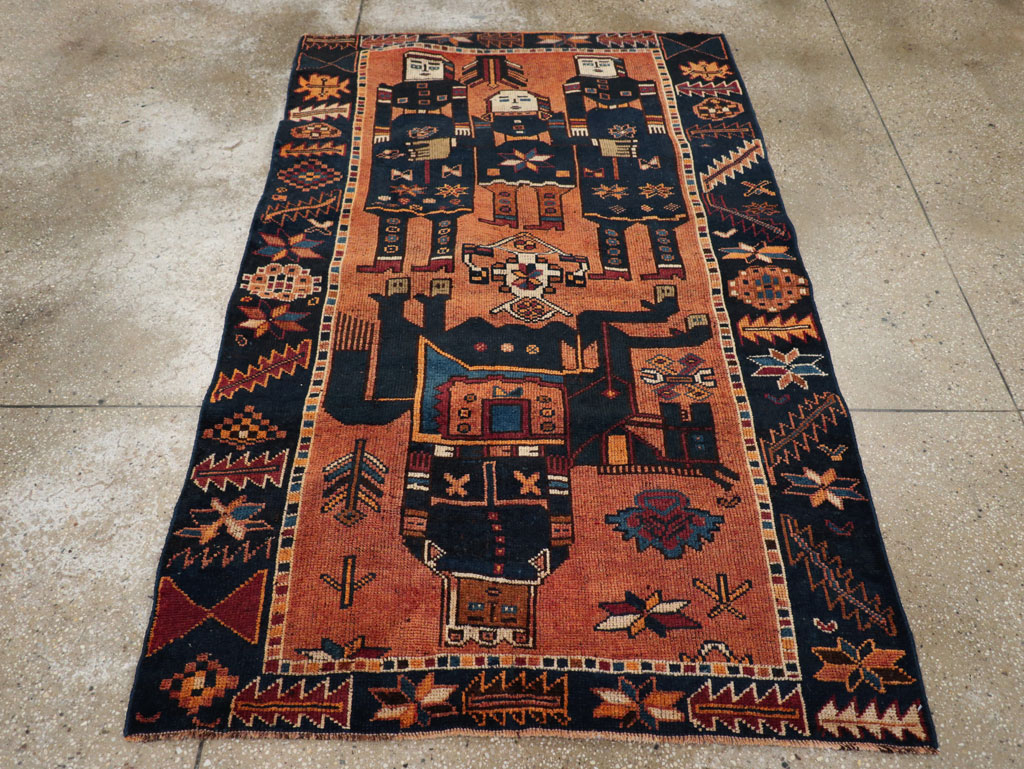 Vintage Persian Bakhtiari Pictorial Rug, No.28369 - Gsblank