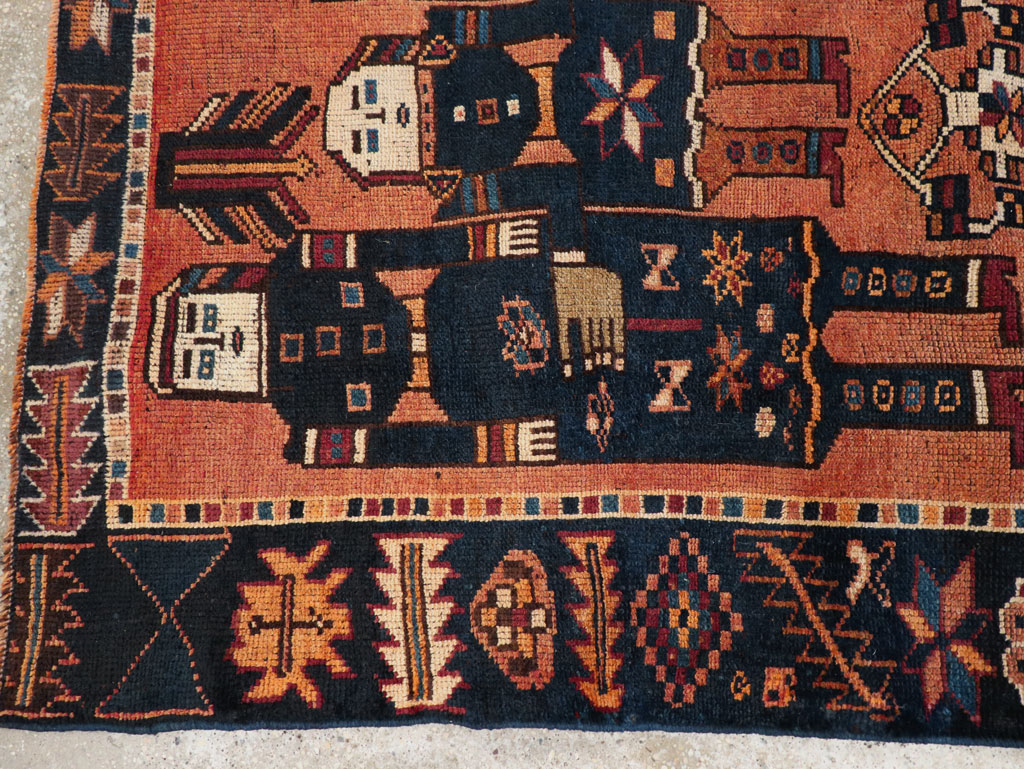 Vintage Persian Bakhtiari Pictorial Rug, No.28369 - Gsblank