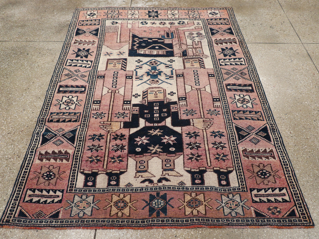 Vintage Persian Bakhtiari Rug, No.28371 - Gsblank
