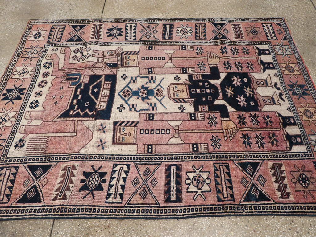 Vintage Persian Bakhtiari Rug, No.28371 - Gsblank