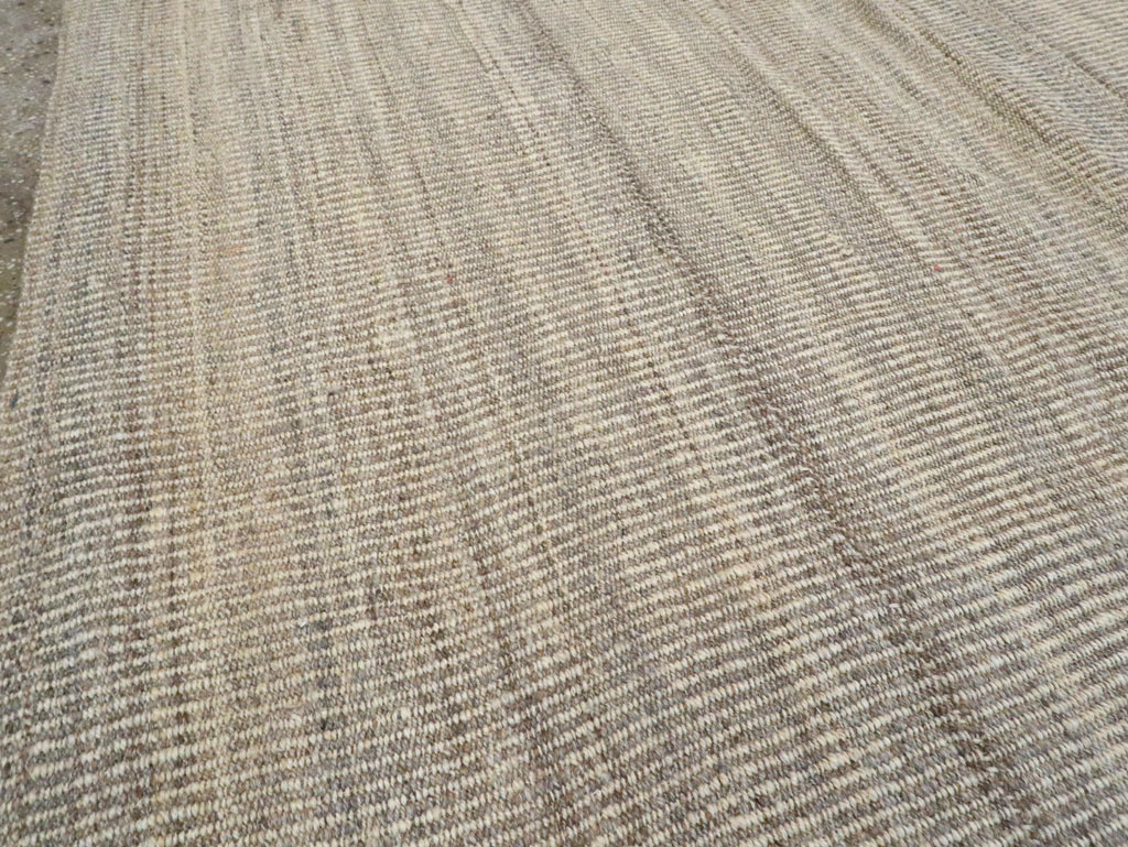 Vintage Persian Room Size Flatweave Rug, No.28373 - Gsblank