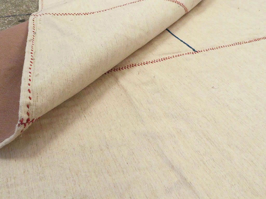 Contemporary Persian Flatweave Kilim Accent Rug, No.28376 - Gsblank