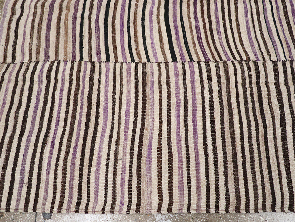 Vintage Persian Flatweave Kilim Accent Rug, No.28386 - Gsblank