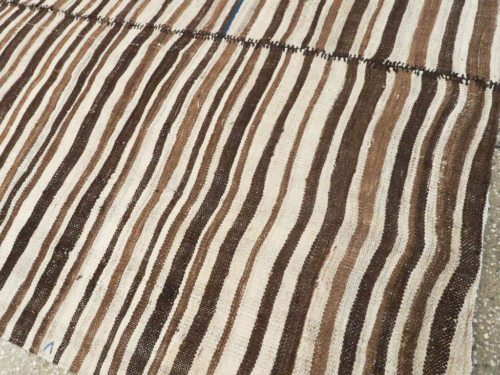 Vintage Persian Flatweave Kilim , No.28389 - Gsblank