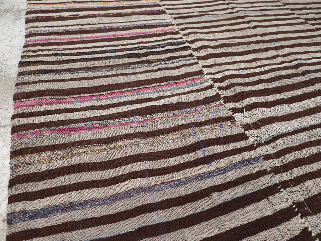 Vintage Persian Flatweave Kilim Accent Rug, No.28390 - Gsblank