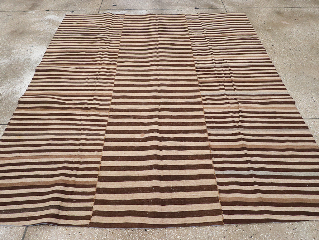 Vintage Persian Flatweave Kilim Accent Rug, No.28396 - Gsblank