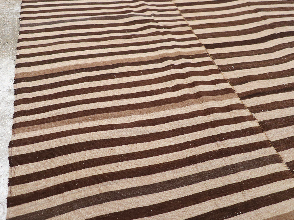 Vintage Persian Flatweave Kilim Accent Rug, No.28396 - Gsblank