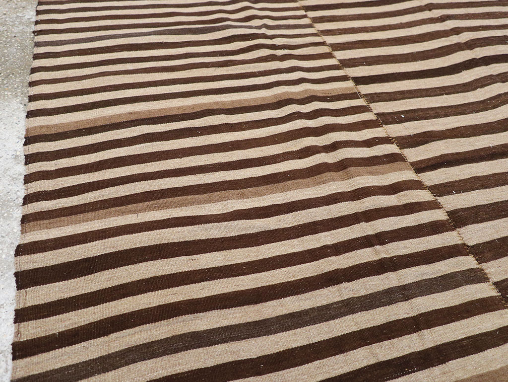 Vintage Persian Flatweave Kilim Accent Rug, No.28396 - Gsblank