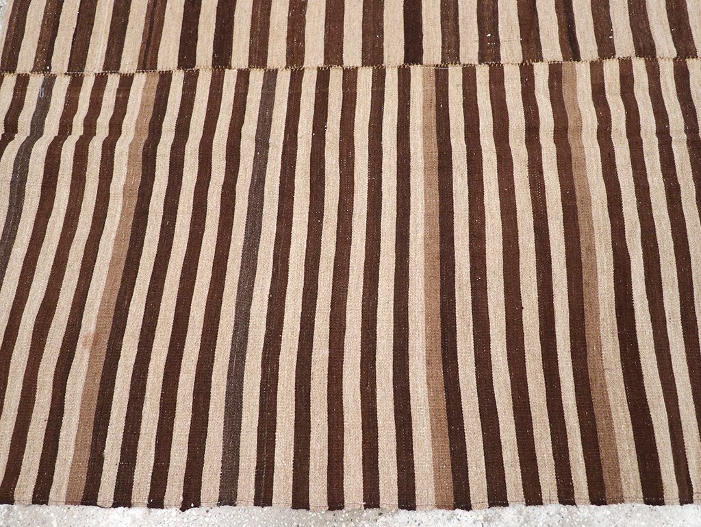 Vintage Persian Flatweave Kilim Accent Rug, No.28396 - Gsblank