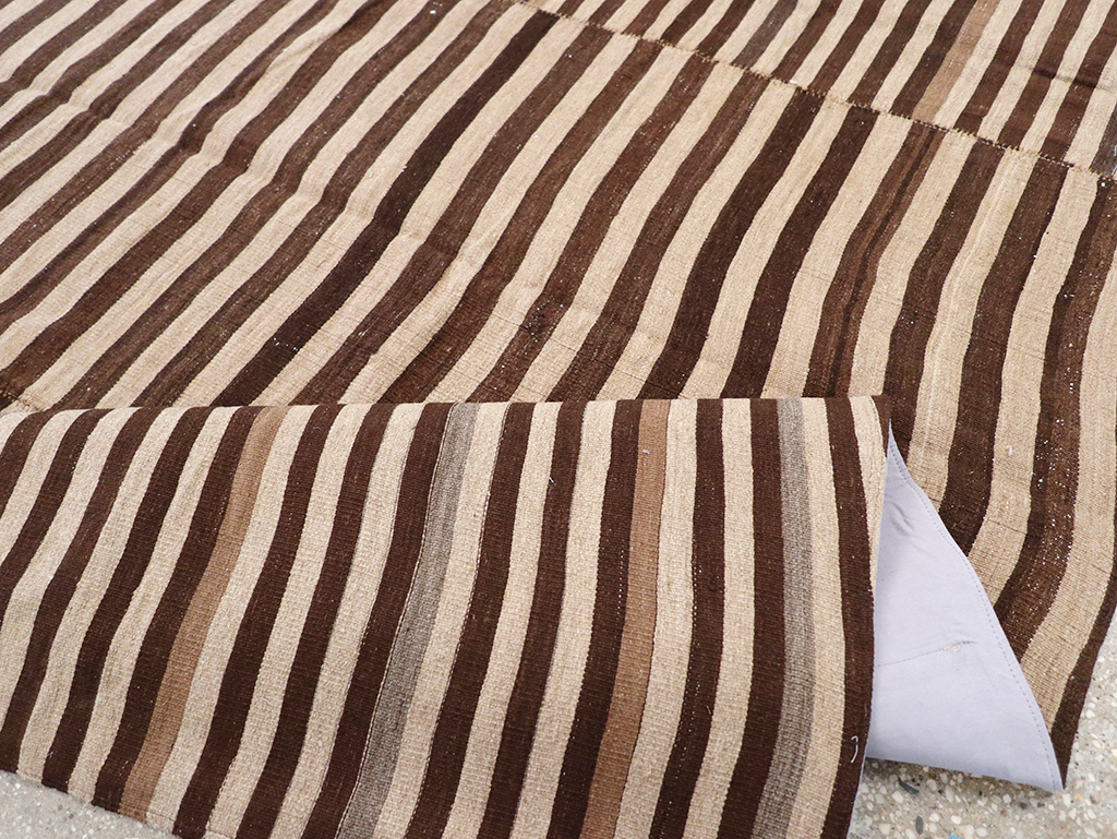 Vintage Persian Flatweave Kilim Accent Rug, No.28396 - Gsblank