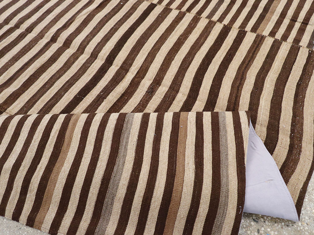 Vintage Persian Flatweave Kilim Accent Rug, No.28396 - Gsblank