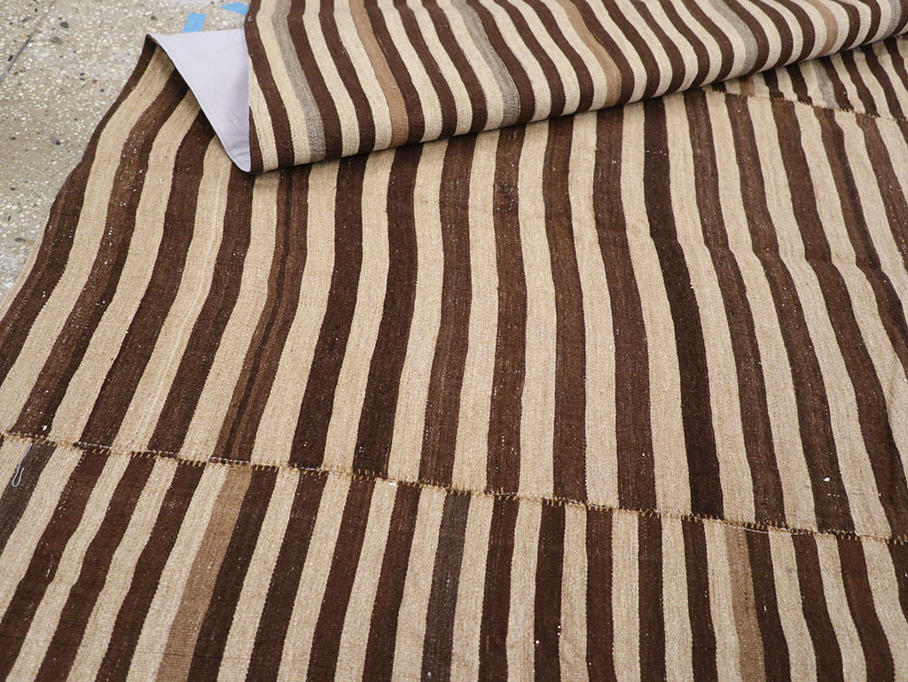 Vintage Persian Flatweave Kilim Accent Rug, No.28396 - Gsblank