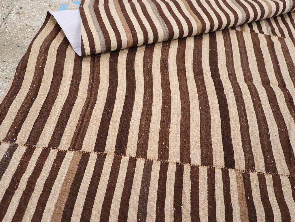 Vintage Persian Flatweave Kilim Accent Rug, No.28396 - Gsblank