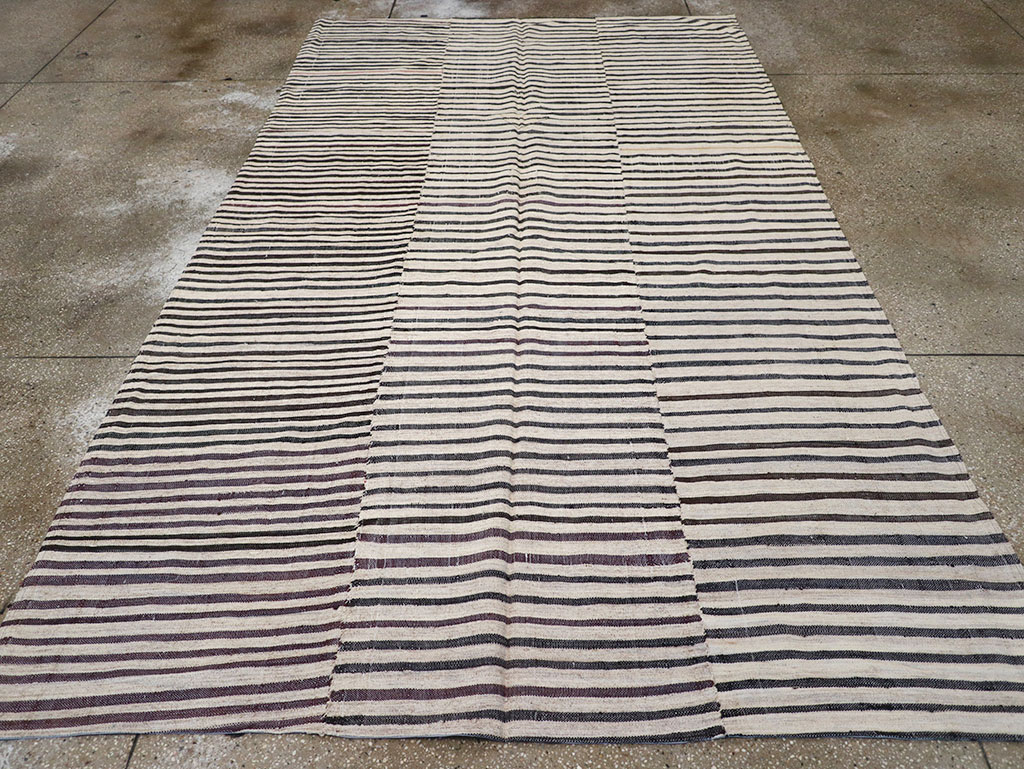 Vintage Persian Flatweave Kilim Gallery Carpet, No.28398 - Gsblank